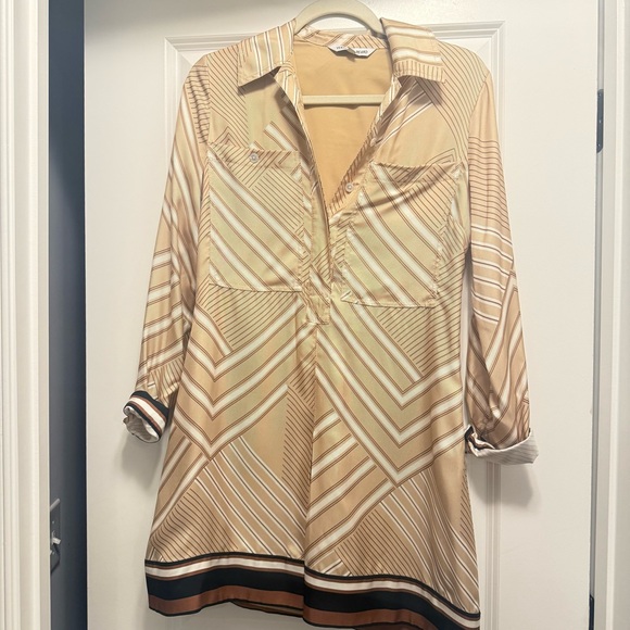 Veronica Beard

Pryce Striped Silk-Blend Shirtdress - Picture 3 of 7